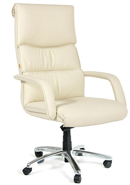 Кожаное офисное кресло руководителя CH 780
